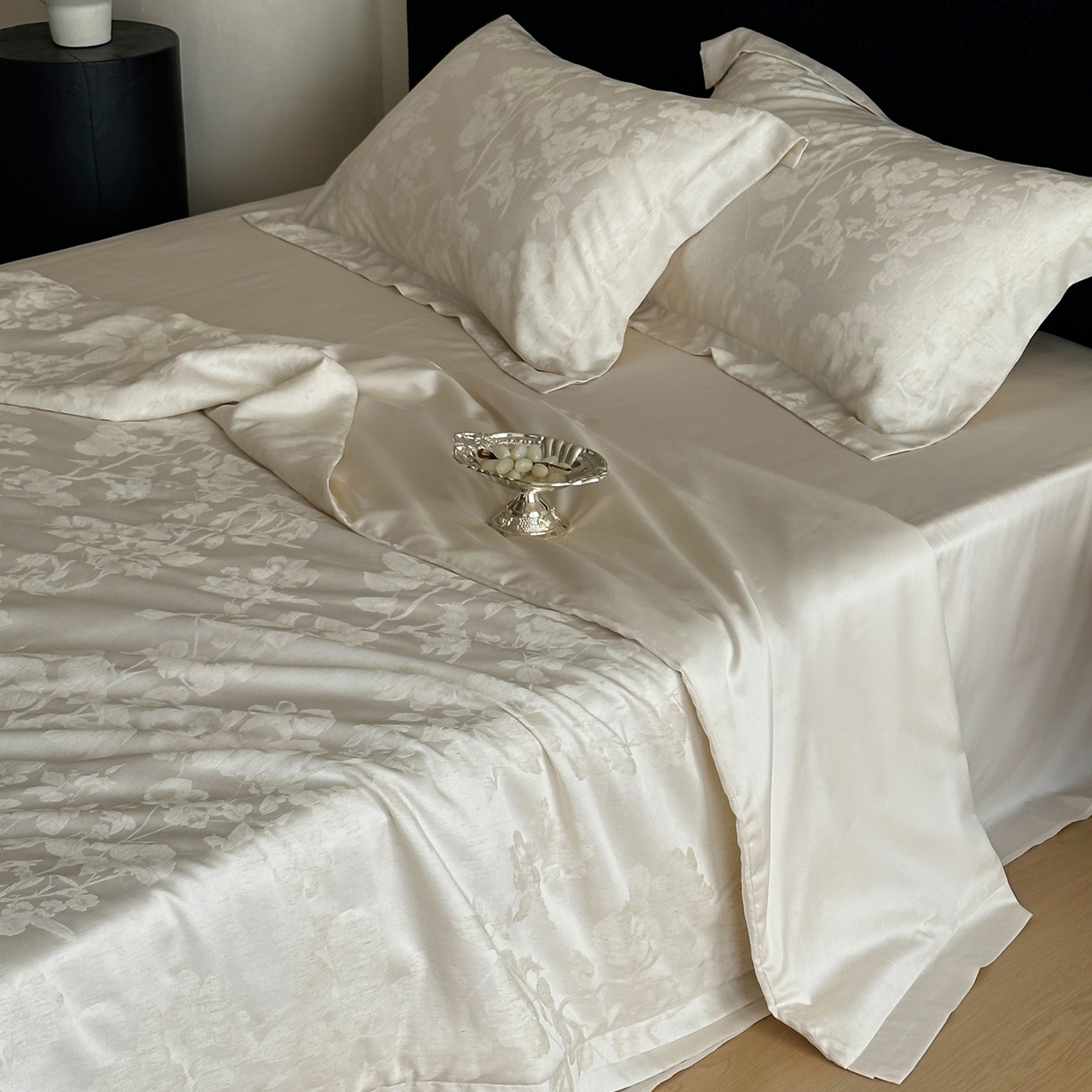 91家纺网 家纺一手货源 找家纺 （总）佳汐蓝家纺 2026新款天丝棉麻提花可水洗有机蚕丝夏被