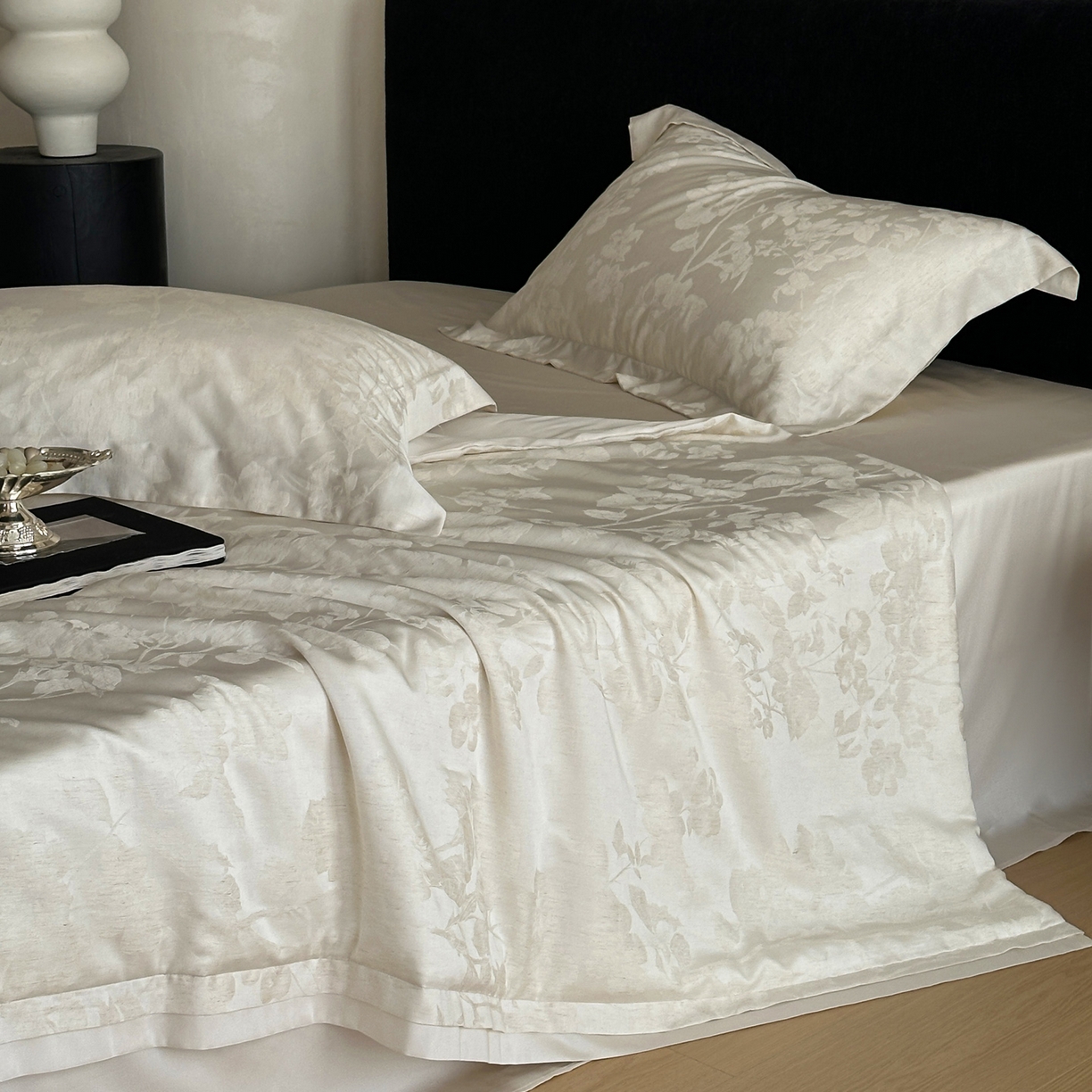 91家纺网 家纺一手货源 找家纺 （总）佳汐蓝家纺 2026新款天丝棉麻提花可水洗有机蚕丝夏被