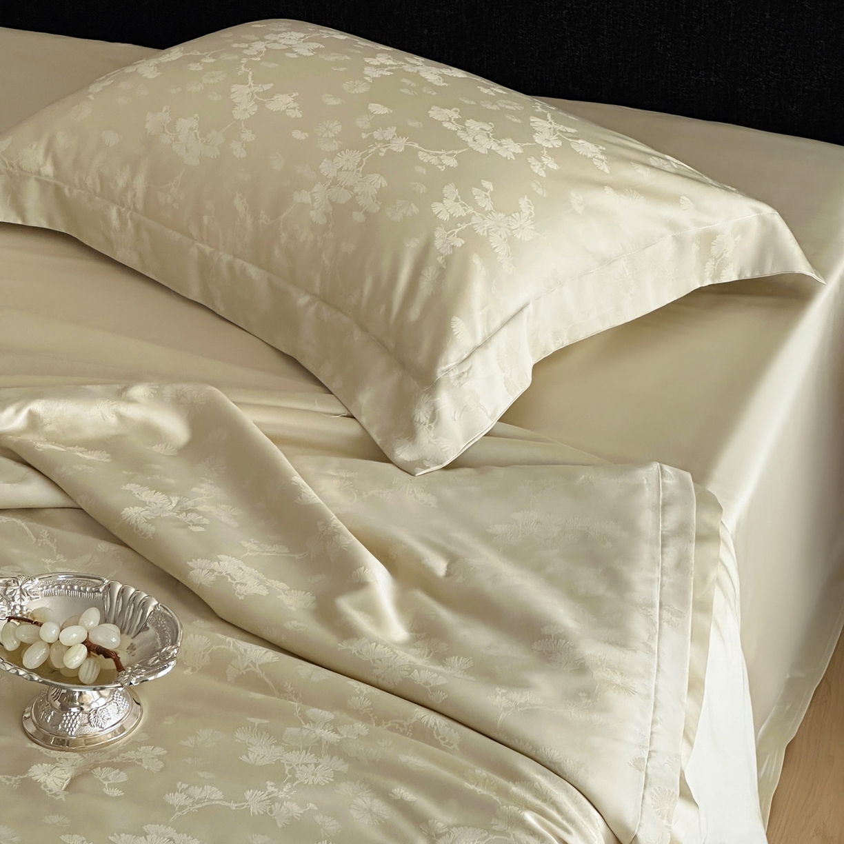 91家纺网 家纺一手货源 找家纺 佳汐蓝家纺 2026新款天丝棉麻提花可水洗有机蚕丝夏被 青提绿