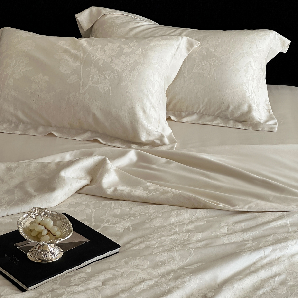 91家纺网 家纺一手货源 找家纺 佳汐蓝家纺 2026新款天丝棉麻提花可水洗有机蚕丝夏被 汉白玉