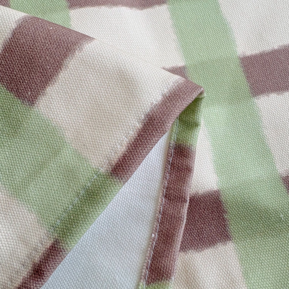 91家纺网 家纺一手货源 找家纺 慕梵家居 2026春夏新款全棉纯棉老粗布单床单 床单单件 格言-绿