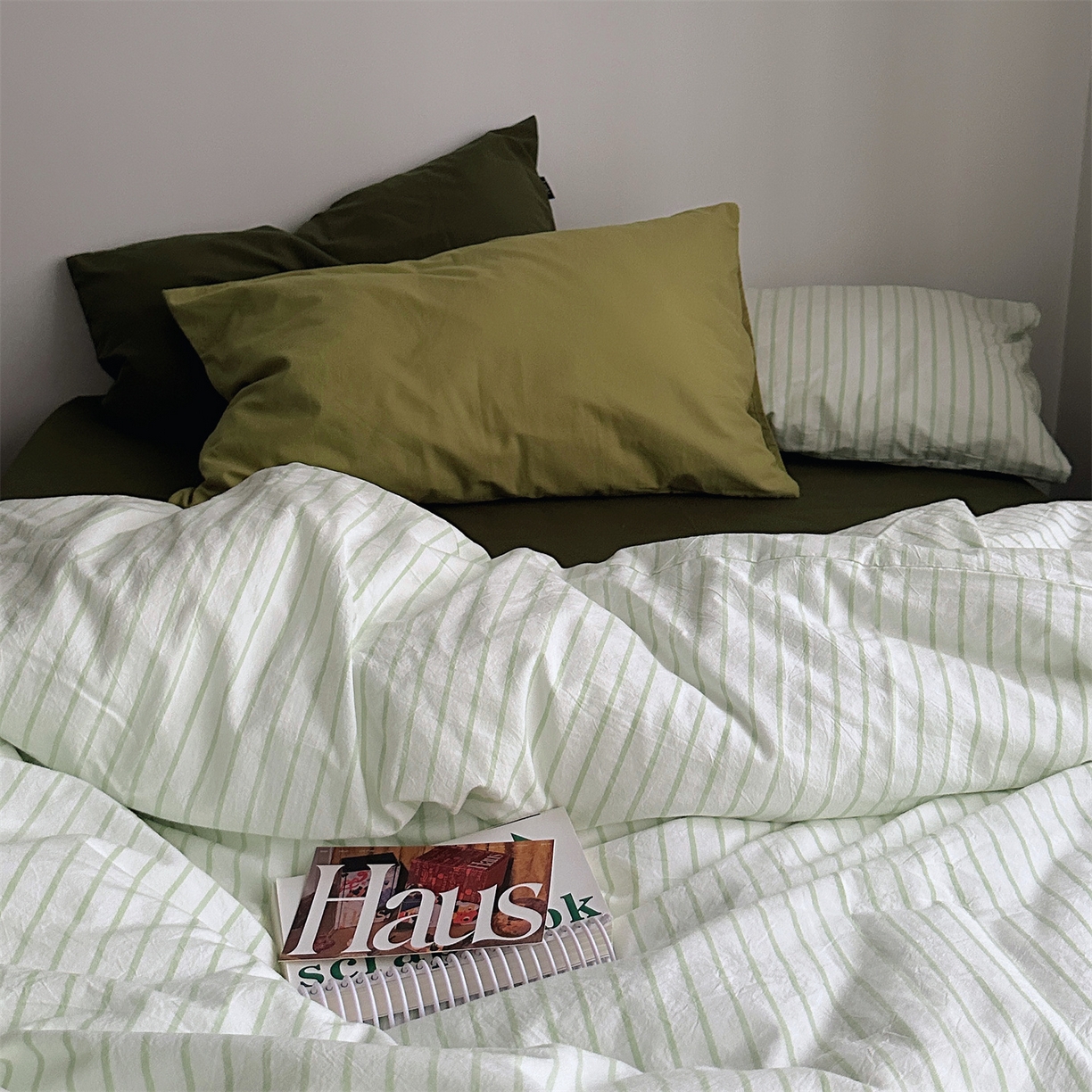 91家纺网 家纺一手货源 找家纺 （总）柚可家居 2025新款全棉色织水洗棉四件套-绿鸭湖