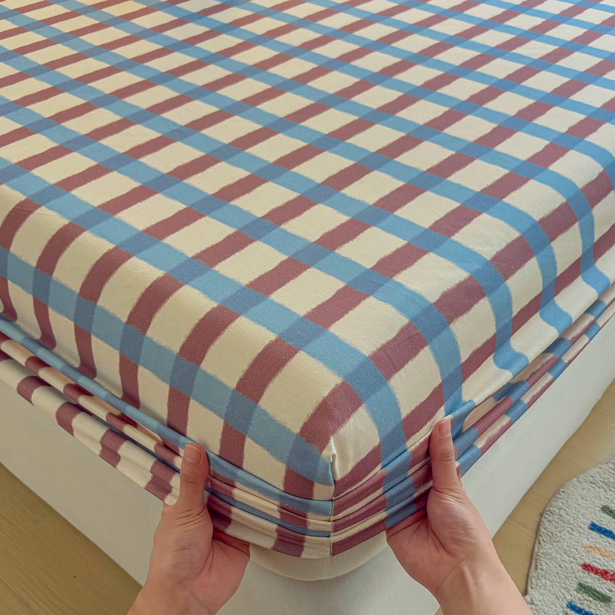 91家纺网 家纺一手货源 找家纺 慕梵家居 2026春夏新款全棉纯棉老粗布单床笠 床笠单件 格言-咖