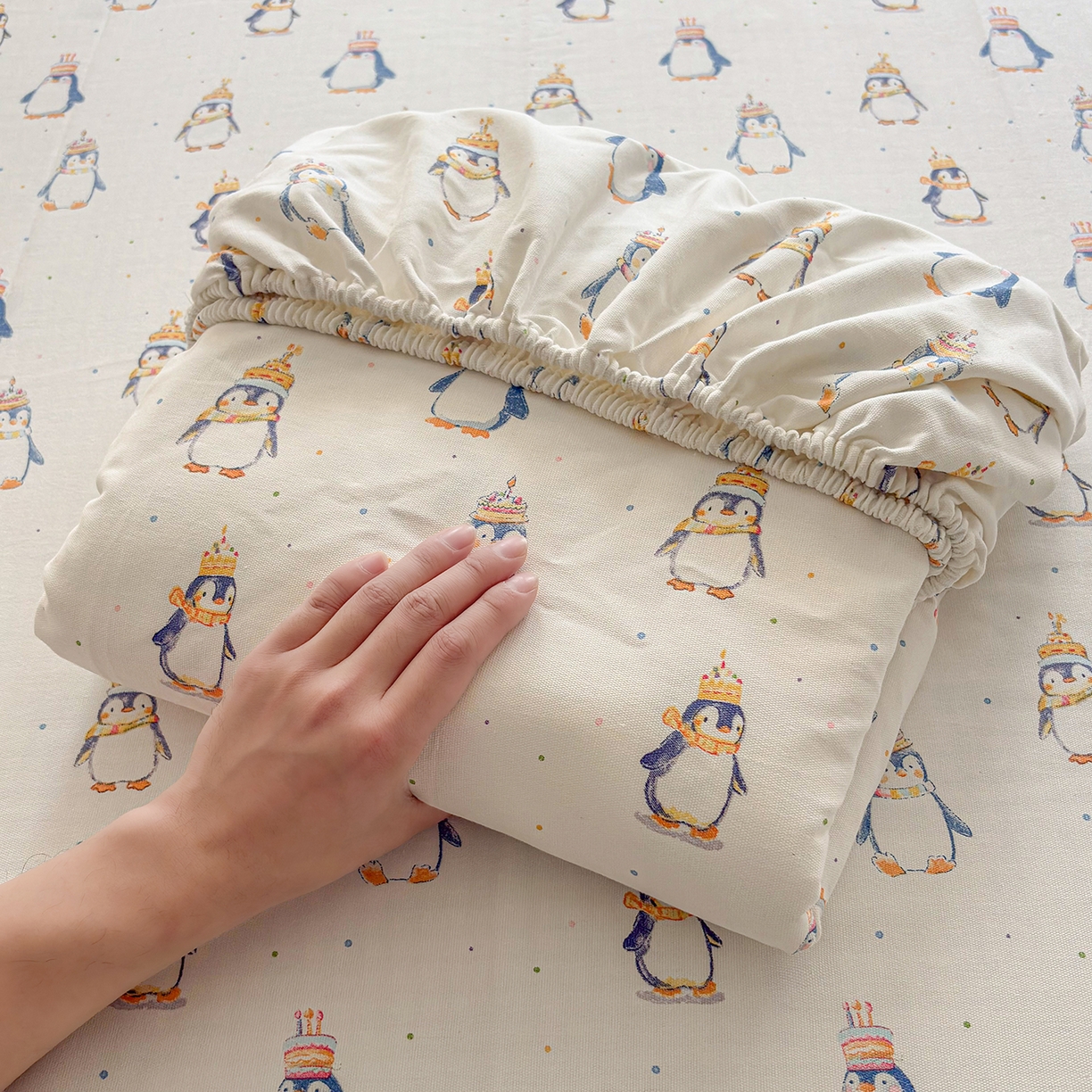 91家纺网 家纺一手货源 找家纺 慕梵家居 2026春夏新款全棉纯棉老粗布单床笠 床笠单件 企鹅