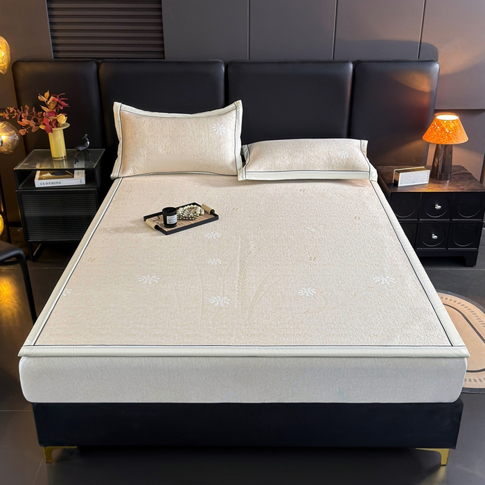 91家纺网 家纺一手货源 找家纺 牵梦萦家纺 2026新款立体浮雕压花工艺豆豆凉席三件套-平铺款 彩蝶-白