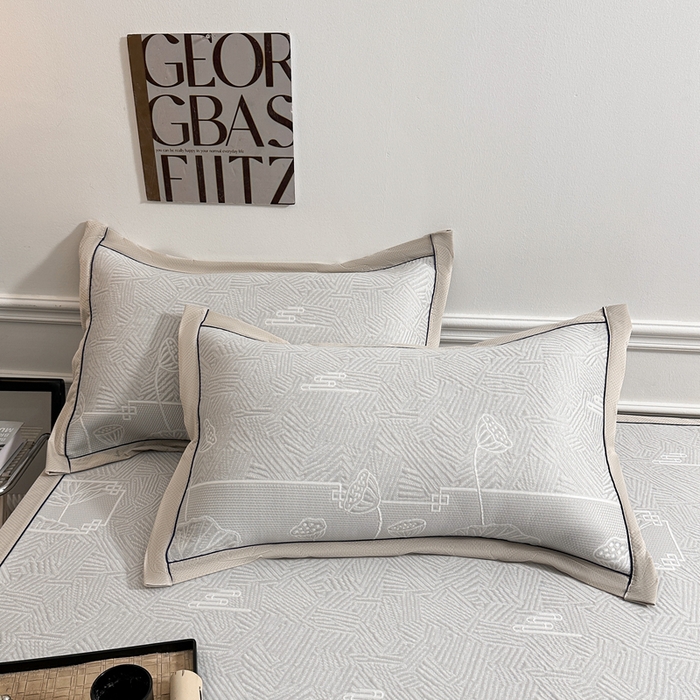 91家纺网 家纺一手货源 找家纺 牵梦萦家纺 2026新款立体浮雕压花工艺豆豆凉席三件套-平铺款 荷塘月色-灰