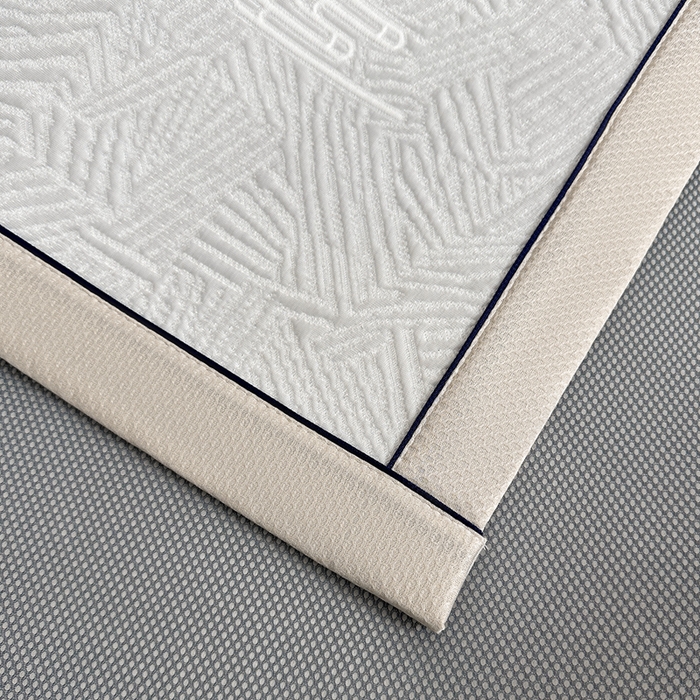 91家纺网 家纺一手货源 找家纺 牵梦萦家纺 2026新款立体浮雕压花工艺豆豆凉席三件套-平铺款 荷塘月色-灰