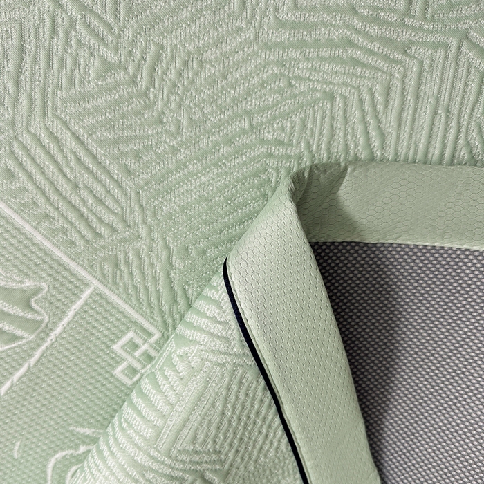 91家纺网 家纺一手货源 找家纺 牵梦萦家纺 2026新款立体浮雕压花工艺豆豆凉席三件套-平铺款 荷塘月色-绿