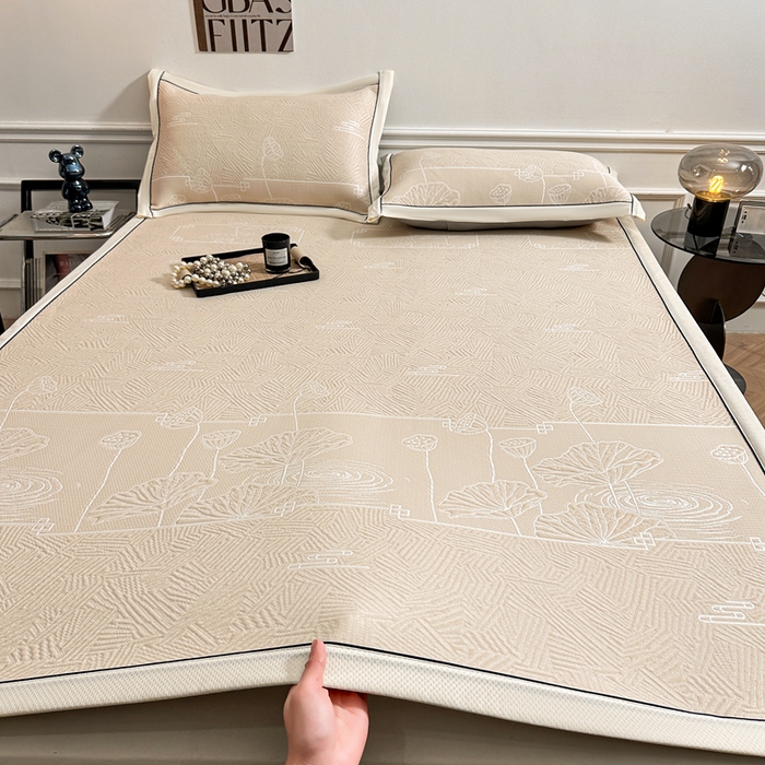 牵梦萦家纺 2026新款立体浮雕压花工艺豆豆凉席三件套-平铺款 荷塘月色-米