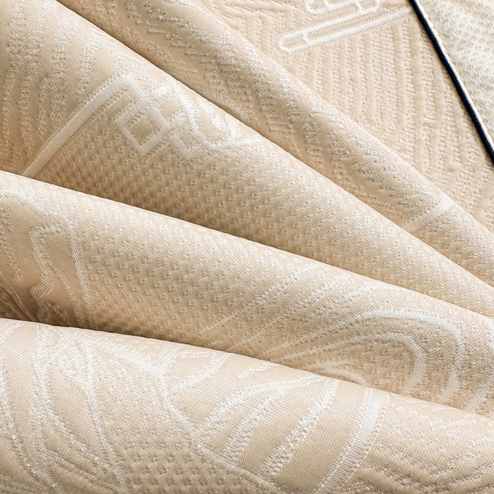 91家纺网 家纺一手货源 找家纺 牵梦萦家纺 2026新款立体浮雕压花工艺豆豆凉席三件套-平铺款 荷塘月色-米