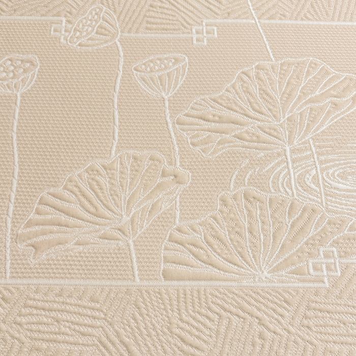 91家纺网 家纺一手货源 找家纺 牵梦萦家纺 2026新款立体浮雕压花工艺豆豆凉席三件套-平铺款 荷塘月色-米