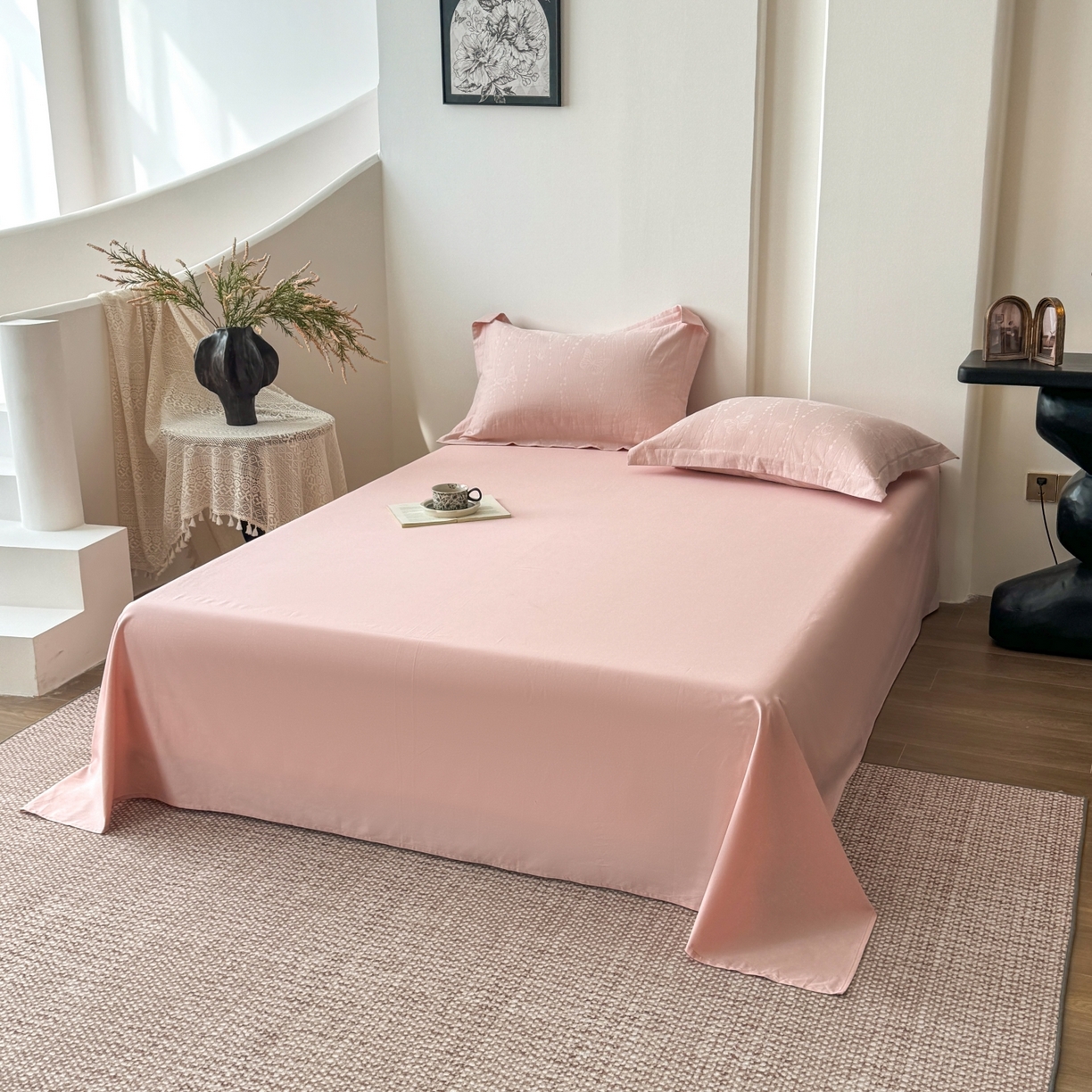 91家纺网 家纺一手货源 找家纺 宜家坊 2026春夏新款全棉60S长绒棉立体厚织提花夏被四件套 蝶梦-唯美粉