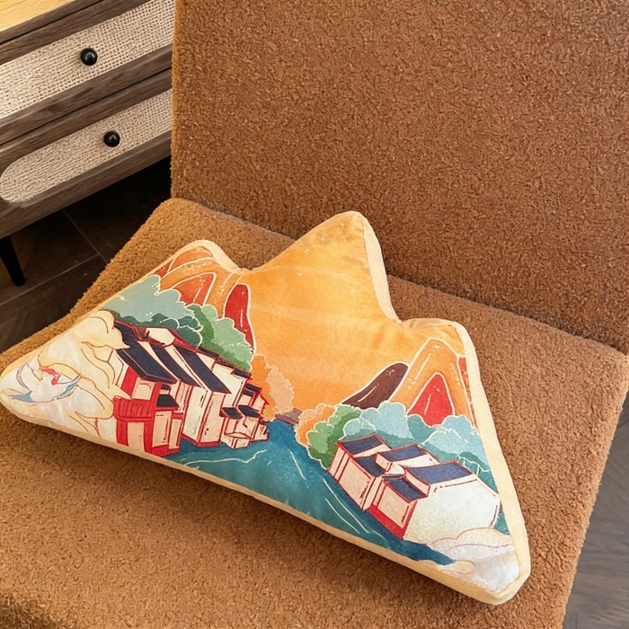 91家纺网 家纺一手货源 找家纺 新奇异 2026新款210克荷兰绒靠山抱枕 山高水长