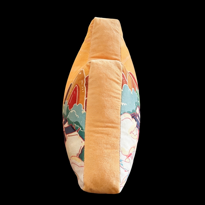 91家纺网 家纺一手货源 找家纺 新奇异 2026新款210克荷兰绒靠山抱枕 山高水长