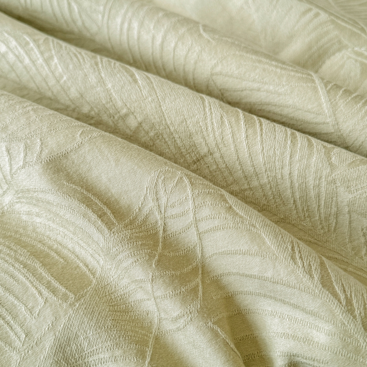 91家纺网 家纺一手货源 找家纺 宜家坊 2026春夏新款全棉60S长绒棉立体厚织提花夏被四件套单夏被枕套夏凉被空调被 焦野-奶绿