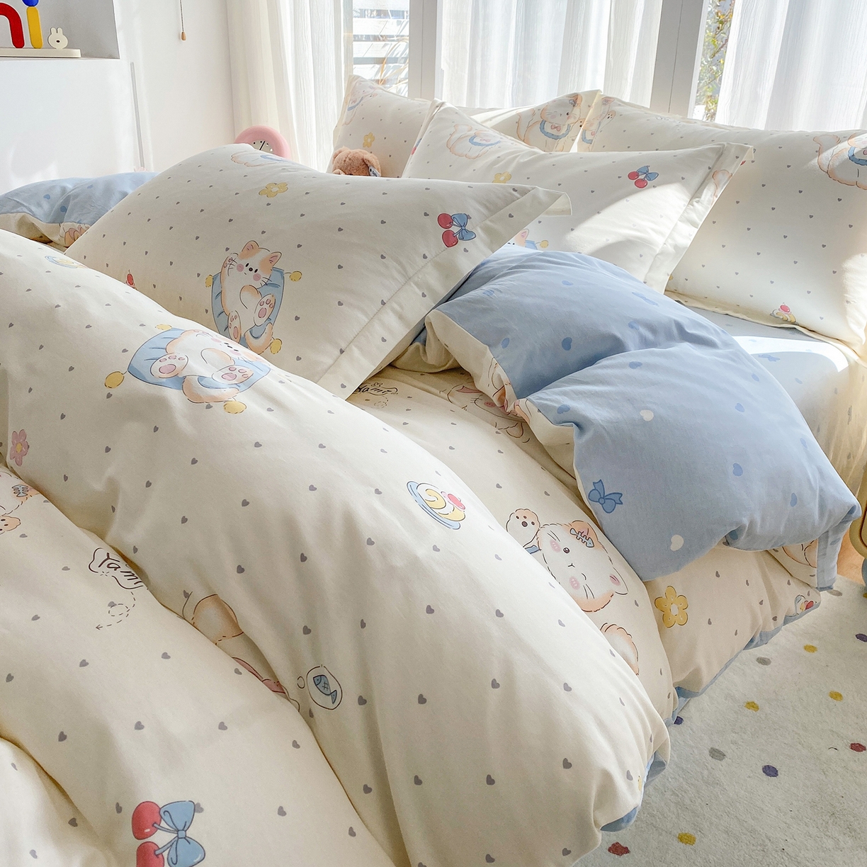 91家纺网 家纺一手货源 找家纺 钰锦珀家纺 2026新款13070全棉直角床单三件套四件套 调皮猫咪