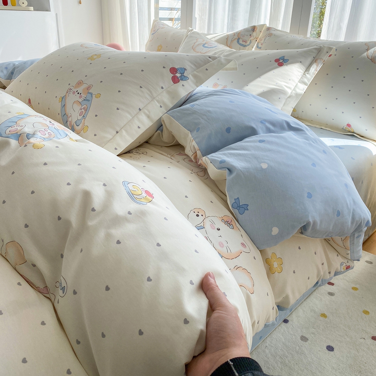 91家纺网 家纺一手货源 找家纺 钰锦珀家纺 2026新款13070全棉直角床单三件套四件套 调皮猫咪