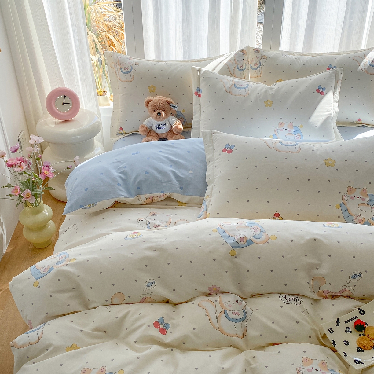 91家纺网 家纺一手货源 找家纺 钰锦珀家纺 2026新款13070全棉直角床单三件套四件套 调皮猫咪