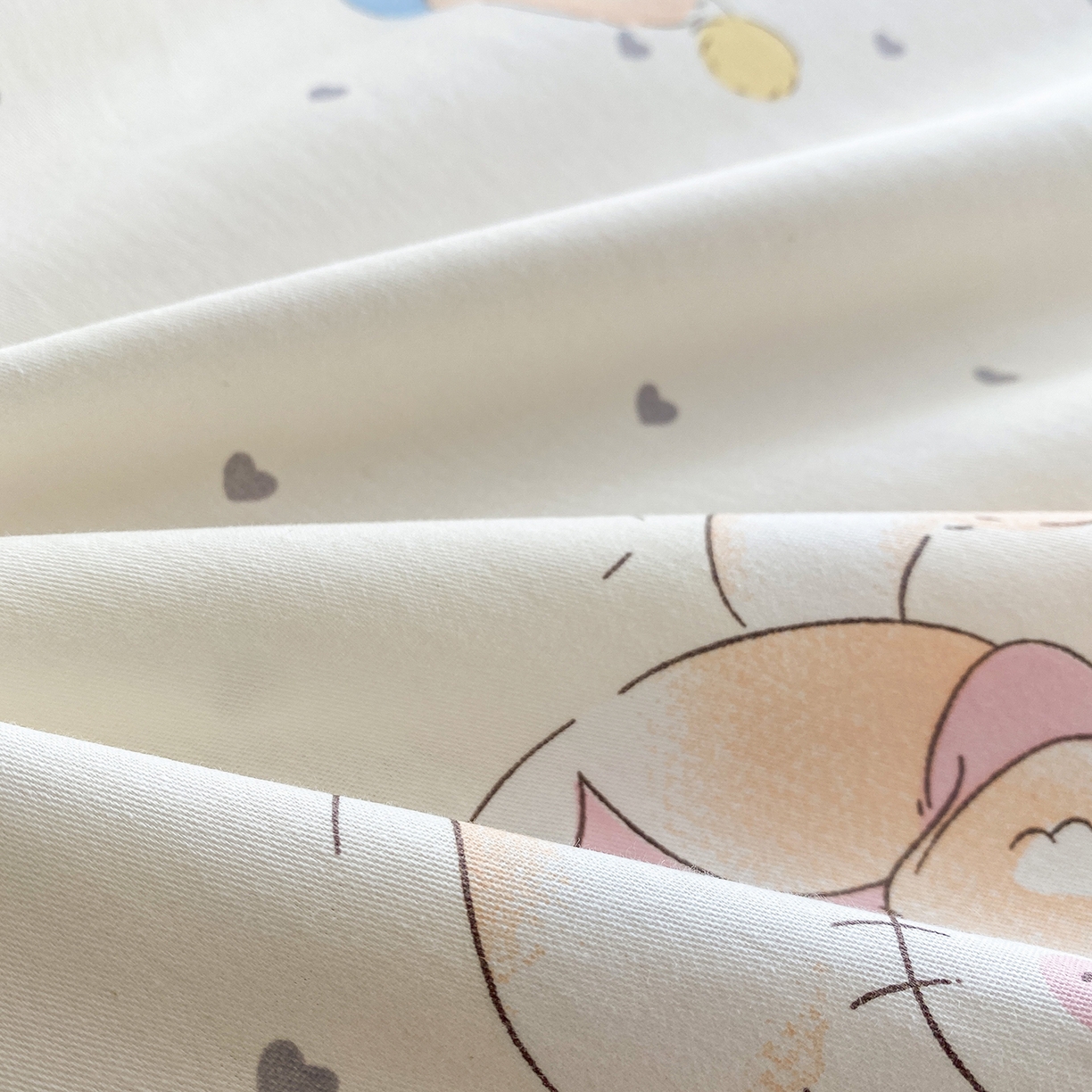 91家纺网 家纺一手货源 找家纺 钰锦珀家纺 2026新款13070全棉直角床单三件套四件套 调皮猫咪