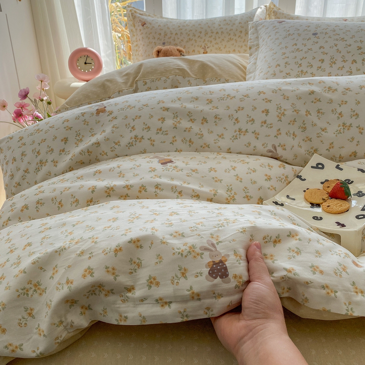 91家纺网 家纺一手货源 找家纺 钰锦珀家纺 2026新款13070全棉直角床单三件套四件套 花屿兔兔-桔
