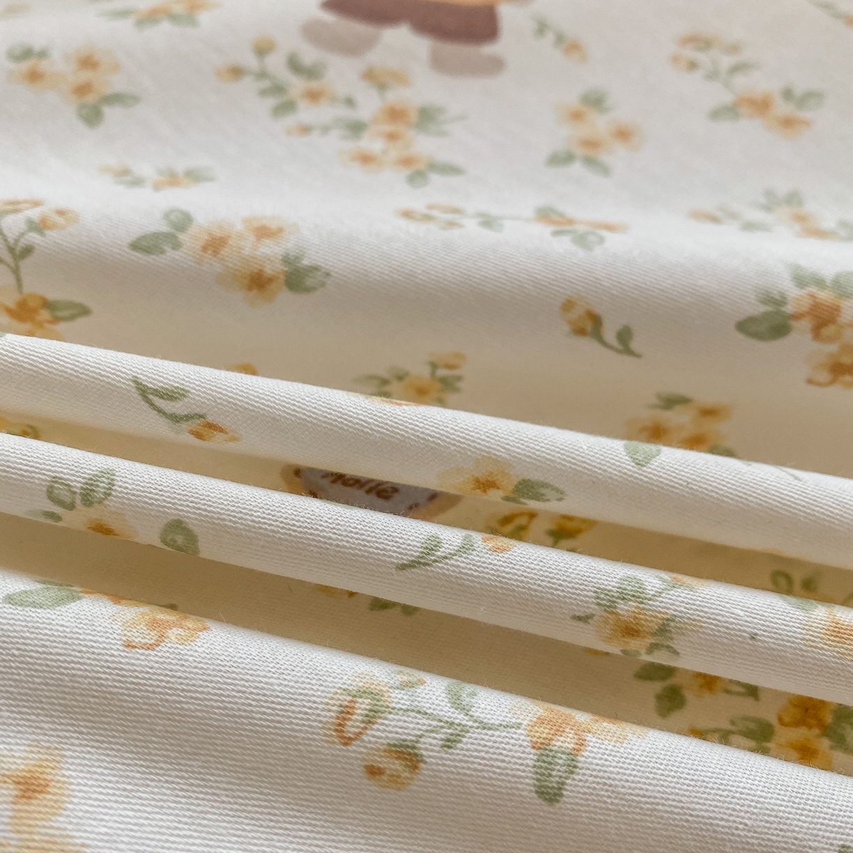 91家纺网 家纺一手货源 找家纺 钰锦珀家纺 2026新款13070全棉直角床单三件套四件套 花屿兔兔-桔