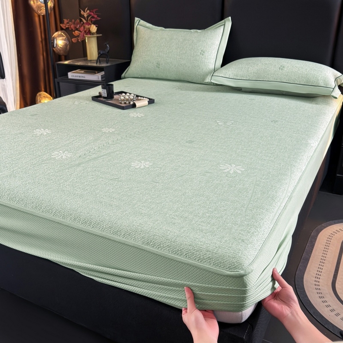 91家纺网 家纺一手货源 找家纺 牵梦萦家纺 2026新款立体浮雕压花工艺凉感豆豆凉席-床笠款 豆豆彩蝶-绿色