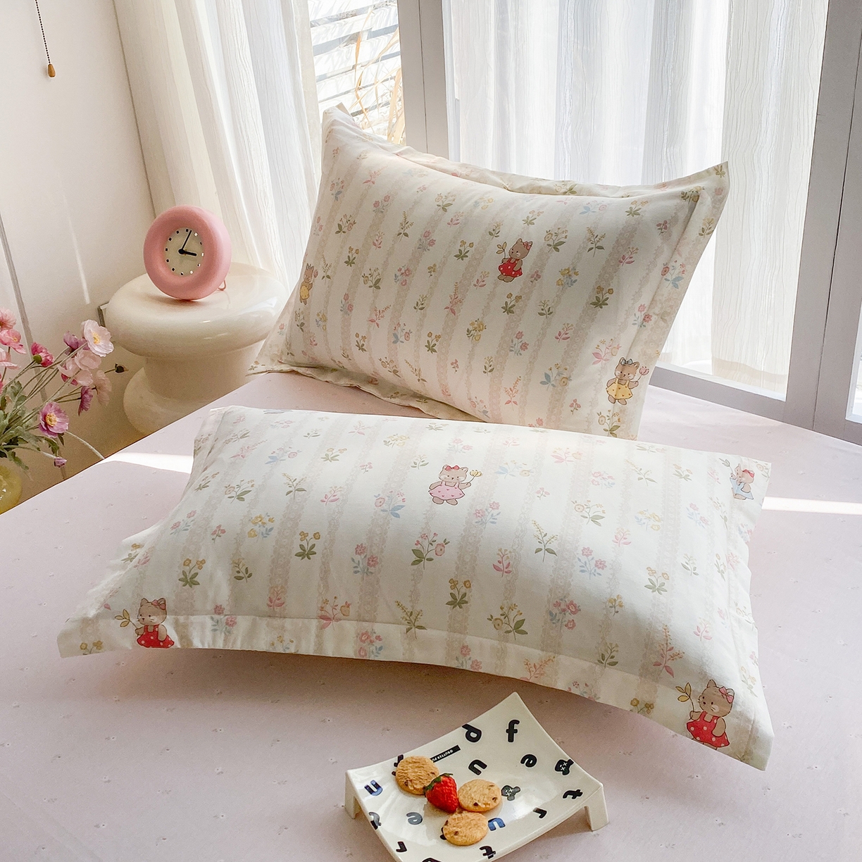 91家纺网 家纺一手货源 找家纺 钰锦珀家纺 2026新款13070全棉直角床单三件套四件套 喵喵花