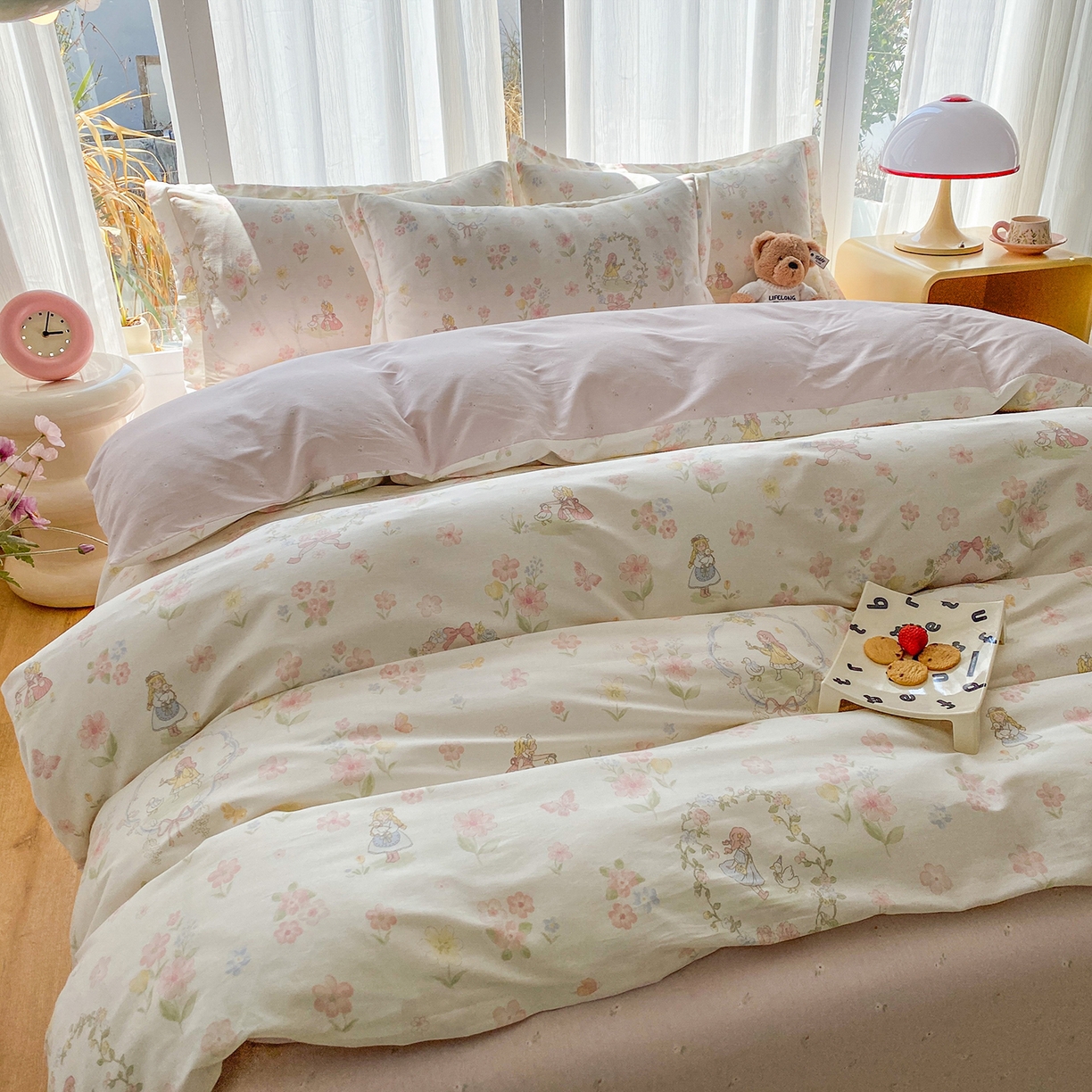 91家纺网 家纺一手货源 找家纺 钰锦珀家纺 2026新款13070全棉直角床单三件套四件套 浅色童话