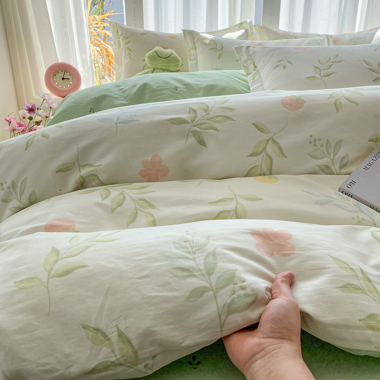 91家纺网 家纺一手货源 找家纺 钰锦珀家纺 2026新款13070全棉直角床单三件套四件套 童话花町