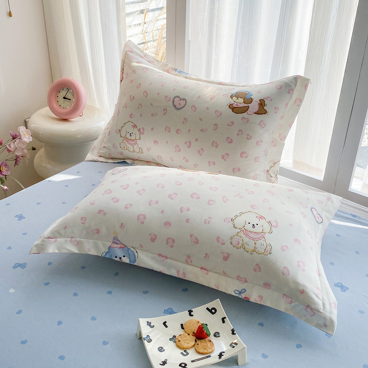 91家纺网 家纺一手货源 找家纺 钰锦珀家纺 2026新款13070全棉直角床单三件套四件套 小狗日记