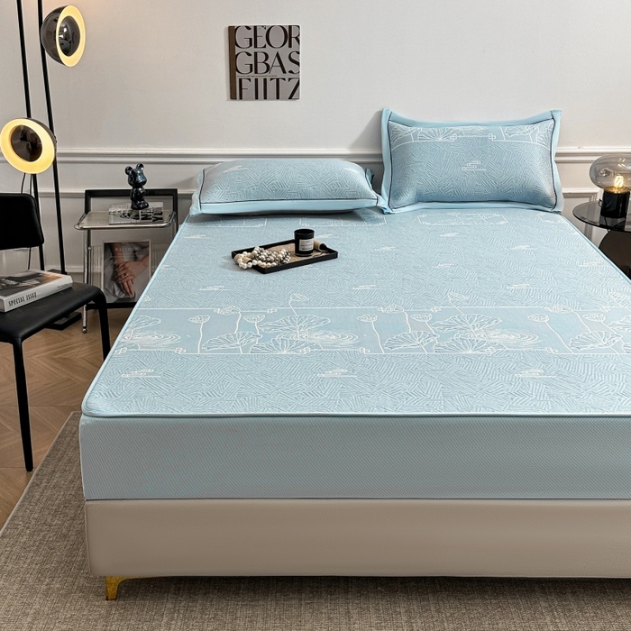 91家纺网 家纺一手货源 找家纺 牵梦萦家纺 2026新款立体浮雕压花工艺凉感豆豆凉席-床笠款 豆豆荷塘月色-蓝色