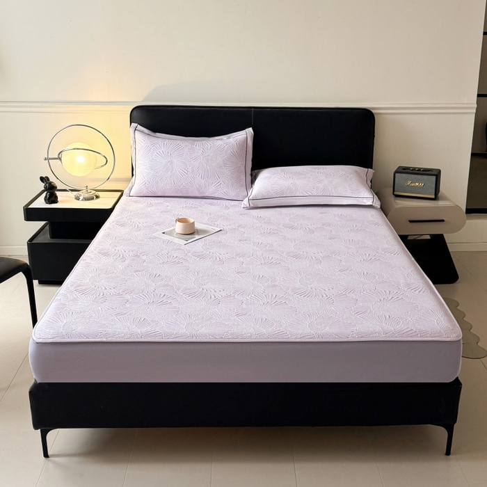 91家纺网 家纺一手货源 找家纺 牵梦萦家纺 2026新款立体浮雕压花工艺凉感豆豆凉席-床笠款 豆豆银杏叶-淡紫色