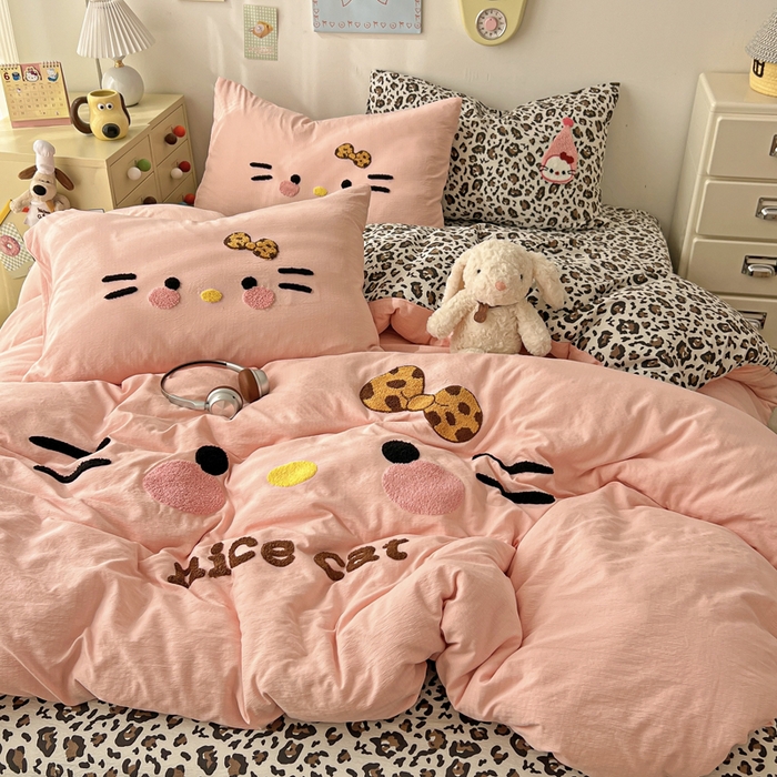 91家纺网 家纺一手货源 找家纺 （总）花伞家居 2026新款表情喵毛巾绣A类皱皱纱四件套含买家秀