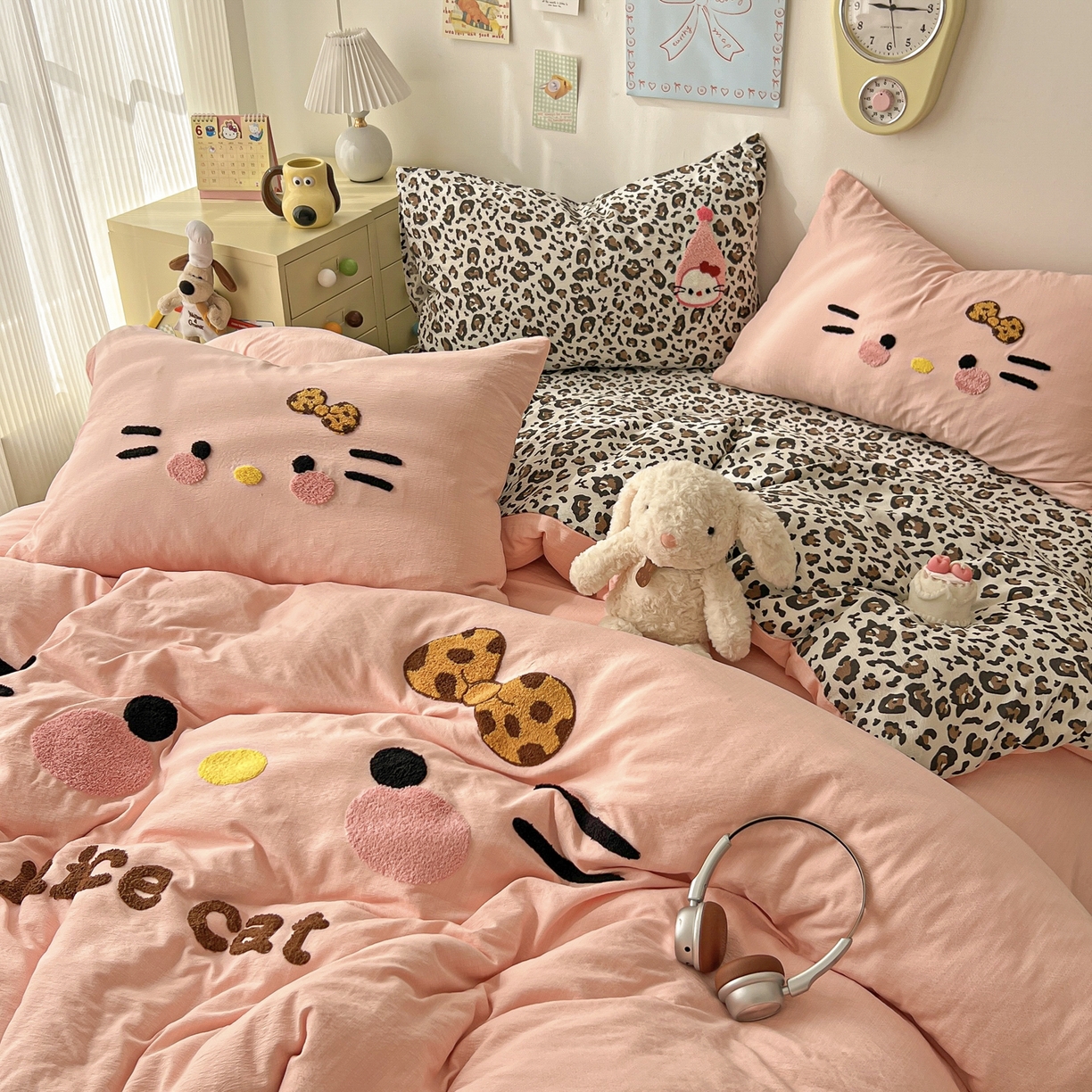 91家纺网 家纺一手货源 找家纺 花伞家居 2026新款表情喵毛巾绣A类皱皱纱四件套含买家秀 表情喵-玉