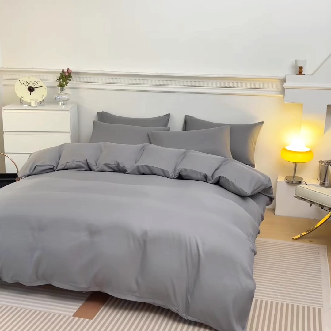91家纺网 家纺一手货源 找家纺 莎臣豹 2026新款水洗棉磨毛印花简约风单品被套 绅士灰（浅灰）
