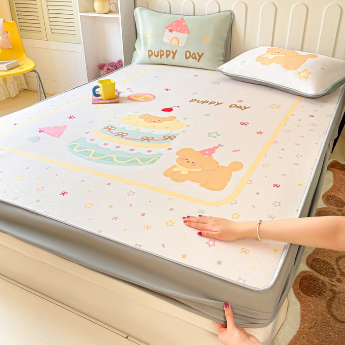 91家纺网 家纺一手货源 找家纺 （总）柒月家居 2026新款大版印花碳光冰丝席床笠款凉席