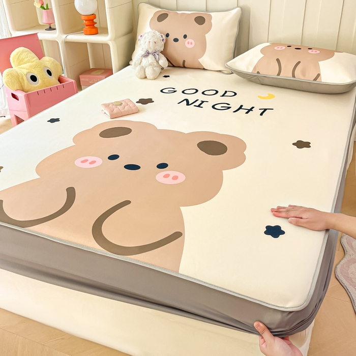 91家纺网 家纺一手货源 找家纺 （总）柒月家居 2026新款大版印花碳光冰丝席床笠款凉席