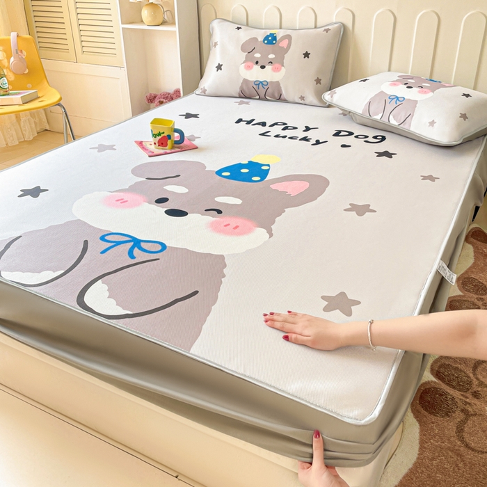 91家纺网 家纺一手货源 找家纺 （总）柒月家居 2026新款大版印花碳光冰丝席床笠款凉席