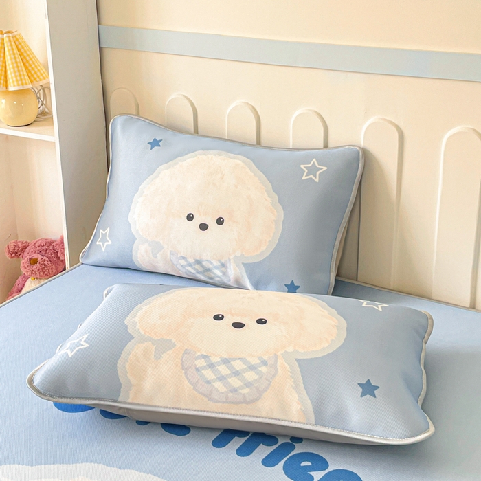 91家纺网 家纺一手货源 找家纺 柒月家居 2026新款大版印花碳光冰丝席床笠款凉席 床笠-围兜狗狗