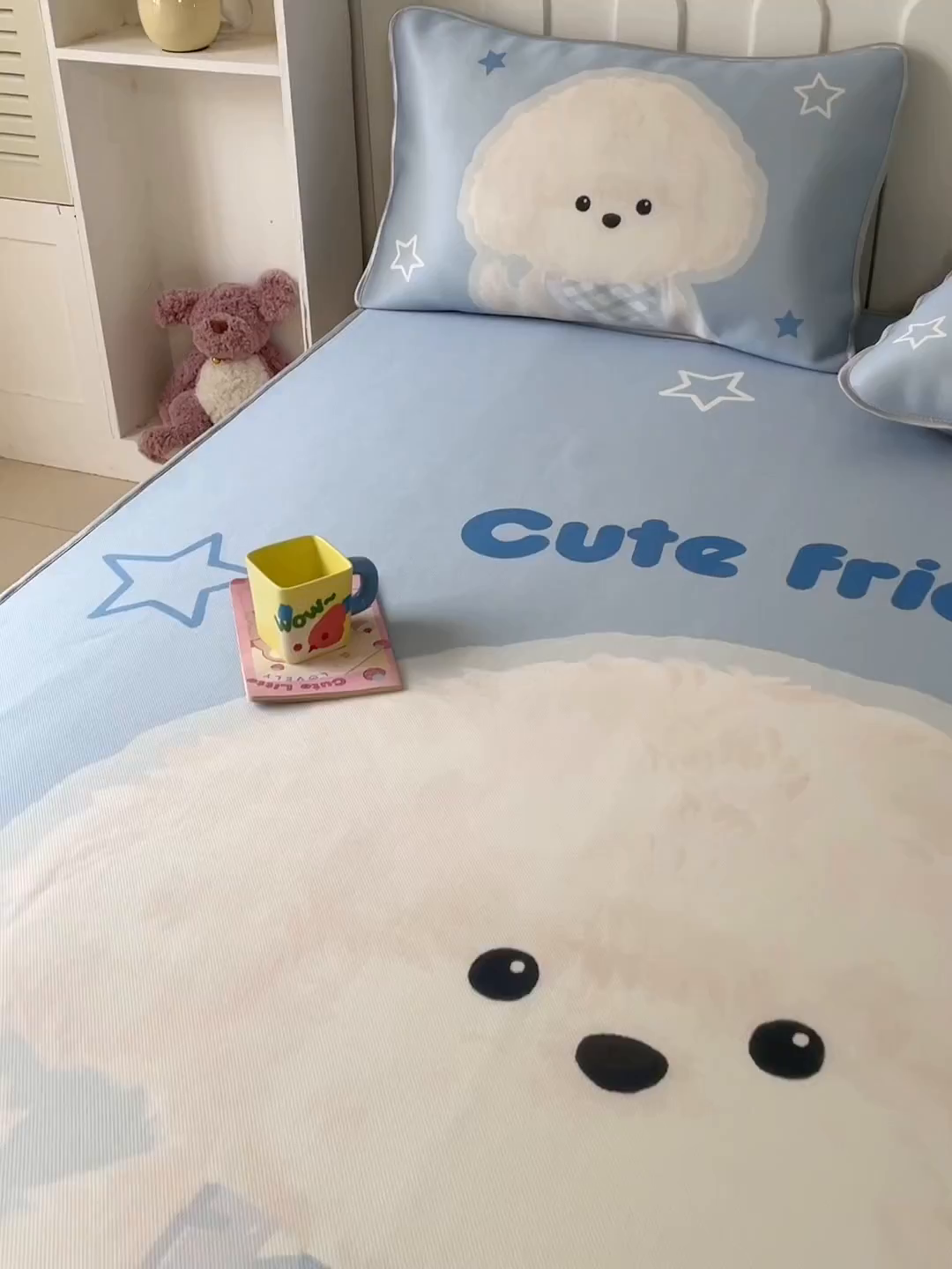 91家纺网 家纺一手货源 找家纺 柒月家居 2026新款大版印花碳光冰丝席床笠款凉席 床笠-围兜狗狗