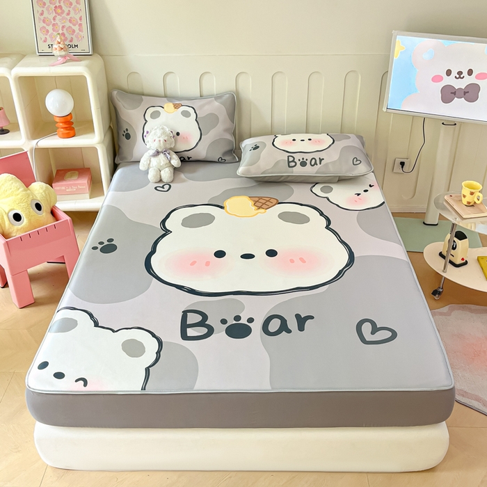 91家纺网 家纺一手货源 找家纺 柒月家居 2026新款大版印花碳光冰丝席床笠款凉席 床笠-斑点熊灰