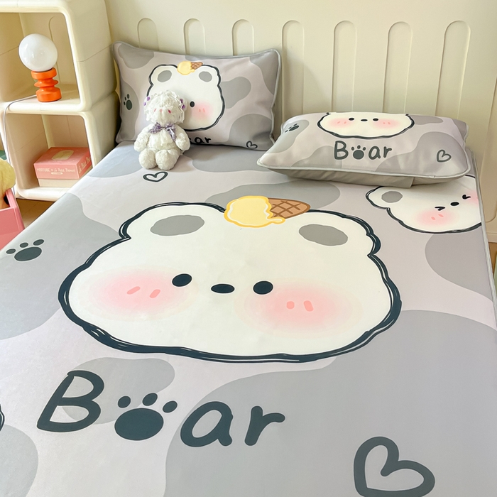 91家纺网 家纺一手货源 找家纺 柒月家居 2026新款大版印花碳光冰丝席床笠款凉席 床笠-斑点熊灰