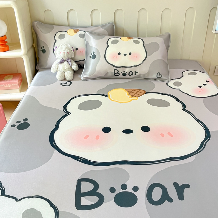 91家纺网 家纺一手货源 找家纺 柒月家居 2026新款大版印花碳光冰丝席床笠款凉席 床笠-斑点熊灰