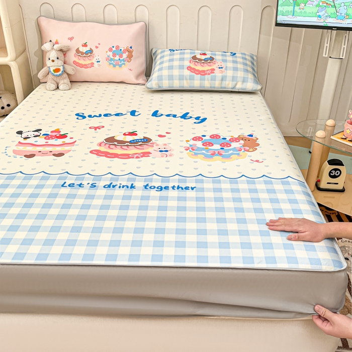 91家纺网 家纺一手货源 找家纺 柒月家居 2026新款大版印花碳光冰丝席床笠款凉席 床笠-蛋糕派对