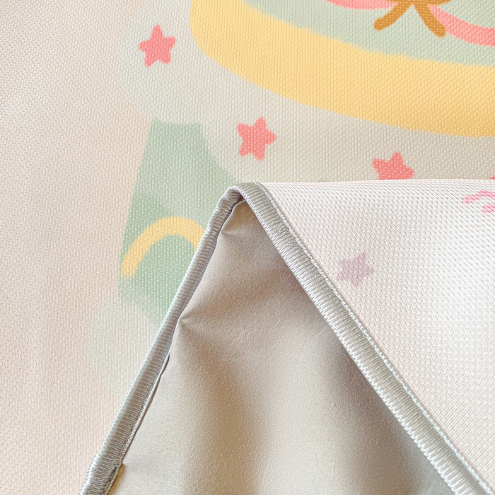 91家纺网 家纺一手货源 找家纺 柒月家居 2026新款大版印花碳光冰丝席床笠款凉席 床笠-蛋糕汪汪