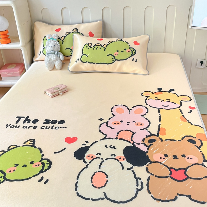 91家纺网 家纺一手货源 找家纺 柒月家居 2026新款大版印花碳光冰丝席床笠款凉席 床笠-动物派对