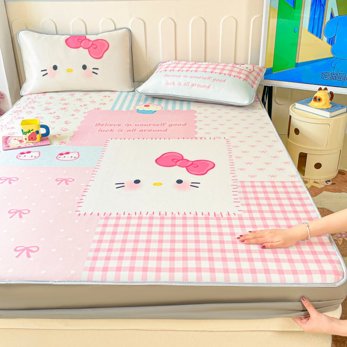 91家纺网 家纺一手货源 找家纺 柒月家居 2026新款大版印花碳光冰丝席床笠款凉席 床笠-猫猫小窝