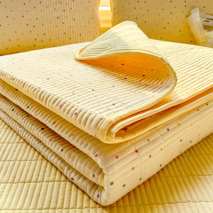 91家纺网 家纺一手货源 找家纺 晓时候 2026新款双层纱印花夏被床盖四件套新疆棉花被夏凉被空调被单夏被 多彩波点