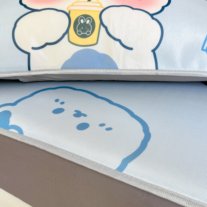 91家纺网 家纺一手货源 找家纺 柒月家居 2026新款大版印花碳光冰丝席床笠款凉席 床笠-萌宝