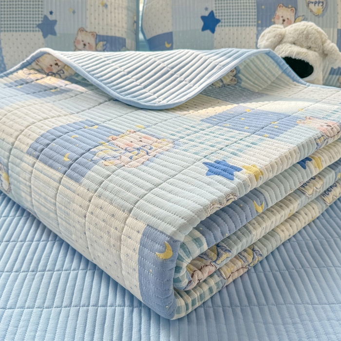 91家纺网 家纺一手货源 找家纺 晓时候 2026新款双层纱印花夏被床盖四件套新疆棉花被夏凉被空调被单夏被 蓝色泡芙狗